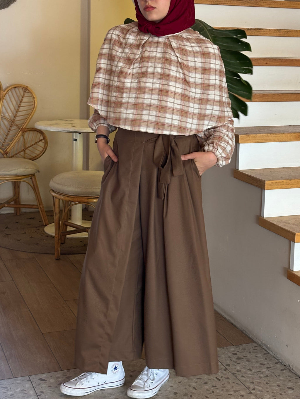 ŞÜDA KAHVERENGİ ETEK PANTOLON