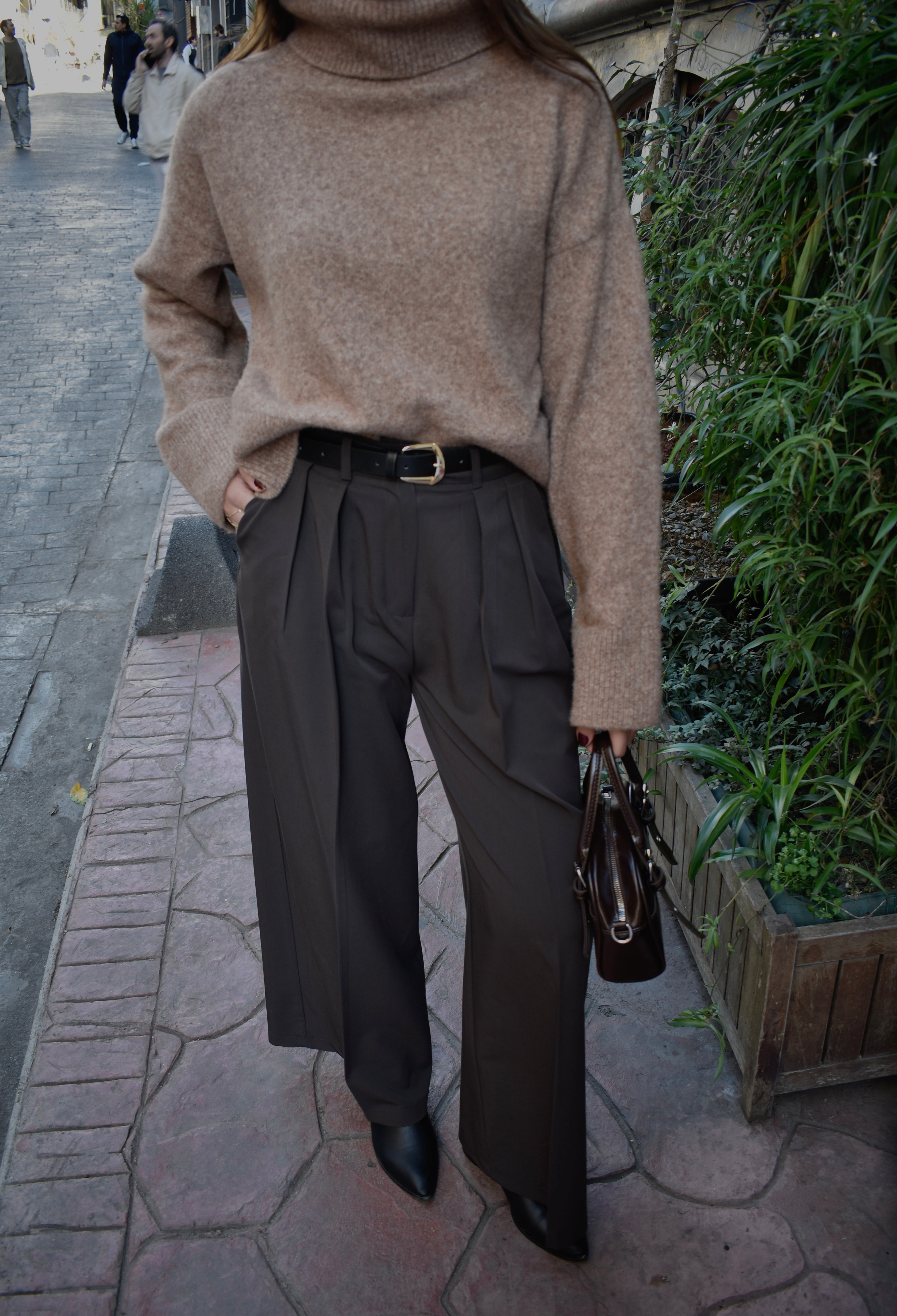 BEYZA KEMERLİ KUMAŞ PANTOLON